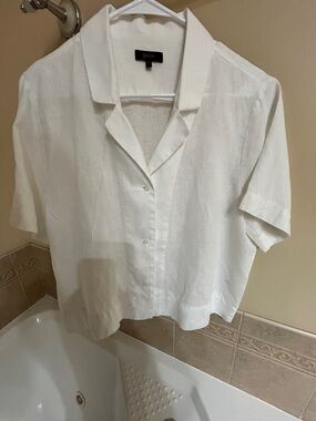 Quince White Short-Sleeve Button-Front Linen Blend Top